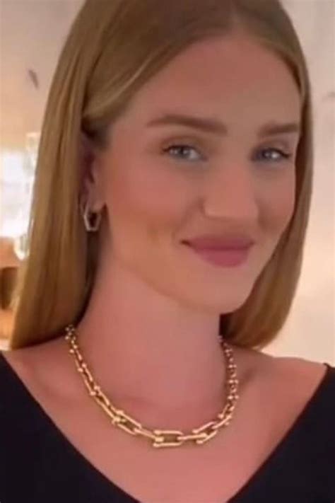 Rosie Huntington-Whiteley tiktok